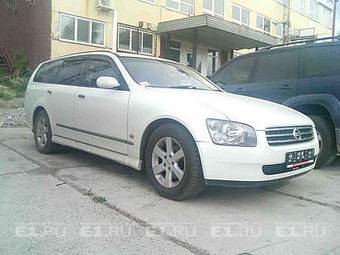 2002 Nissan Stagea Pictures