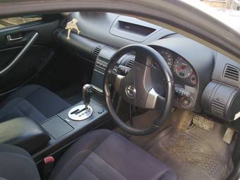 2002 Nissan Stagea Pictures