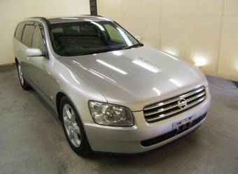 2003 Nissan Stagea Pictures