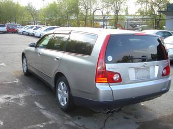2003 Nissan Stagea Pictures