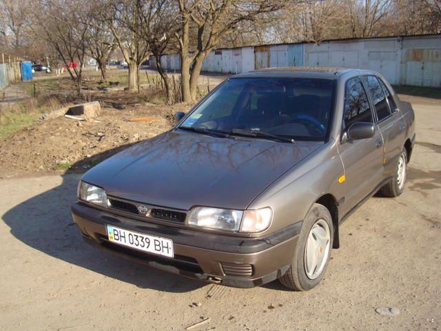 1993 Nissan Sunny