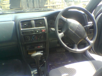 Nissan Sunny