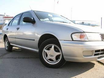 Nissan Sunny