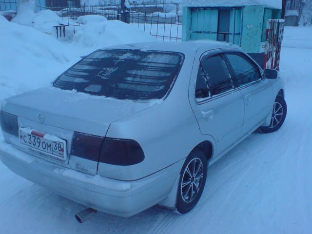 1996 Nissan Sunny