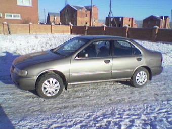 1997 Nissan Sunny