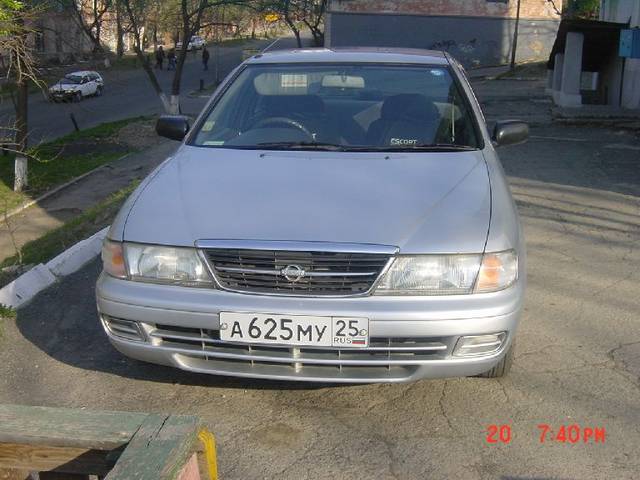 1997 Nissan Sunny