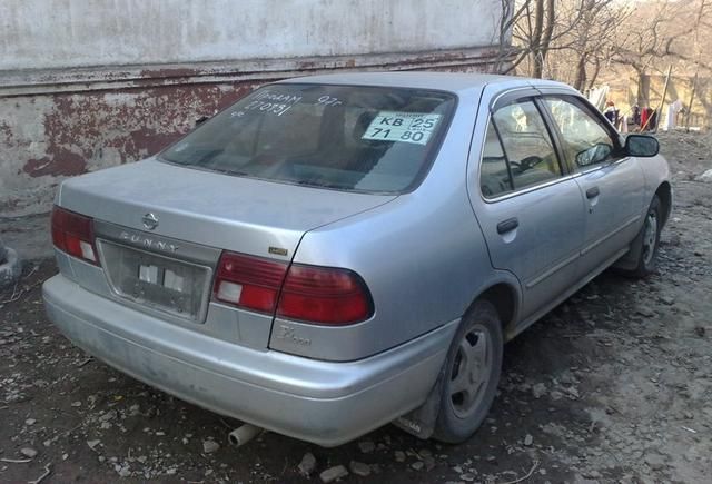 1997 Nissan Sunny