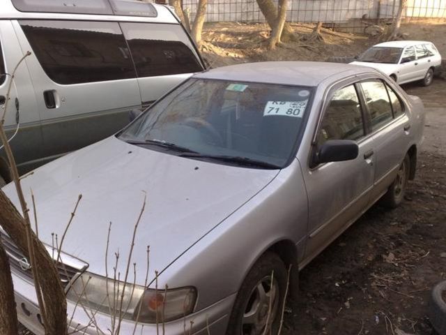 1997 Nissan Sunny