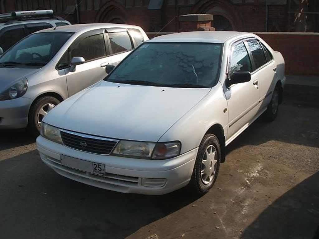 1997 Nissan Sunny