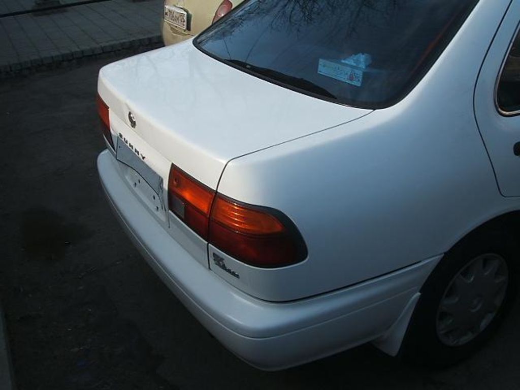 1997 Nissan Sunny