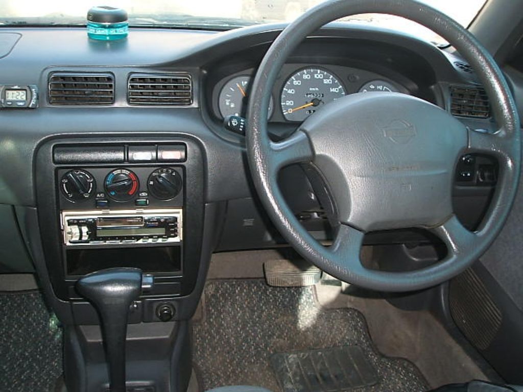 1997 Nissan Sunny