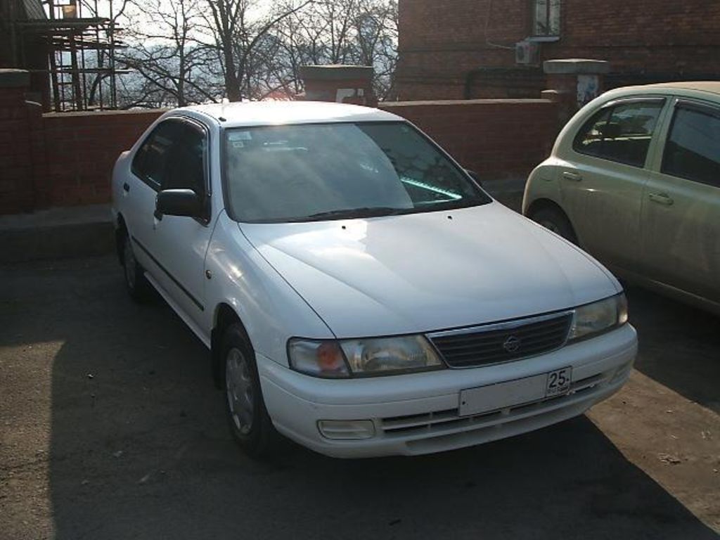 1997 Nissan Sunny