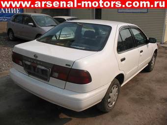 1997 Nissan Sunny Pictures