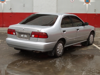 1998 Nissan Sunny