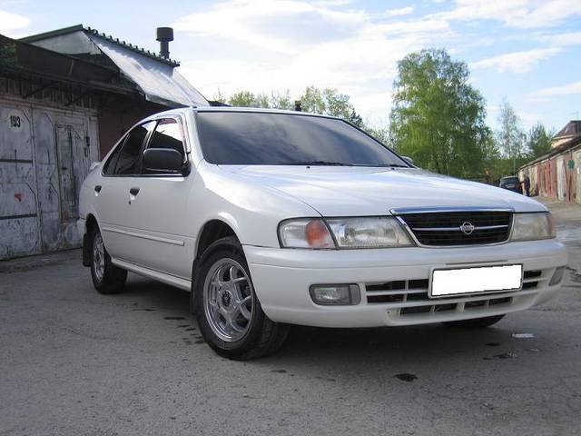 1998 Nissan Sunny