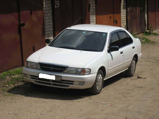 1998 Nissan Sunny