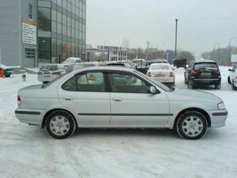 Nissan Sunny