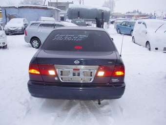 Nissan Sunny