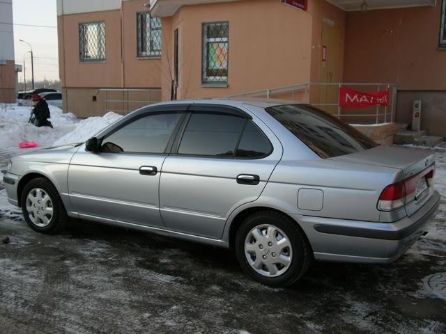 1998 Nissan Sunny