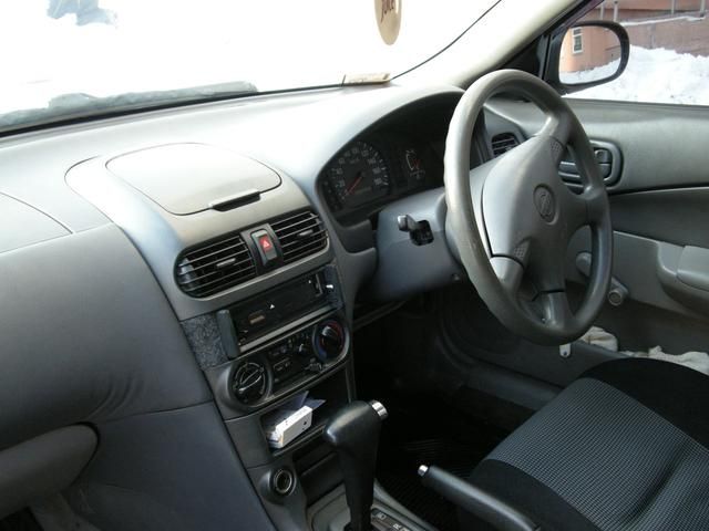 1998 Nissan Sunny