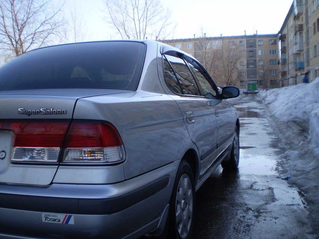 1998 Nissan Sunny