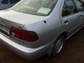 Nissan Sunny