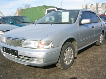 1998 Nissan Sunny