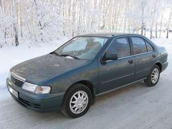 1998 Nissan Sunny Pics