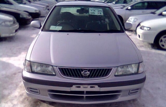 1999 Nissan Sunny