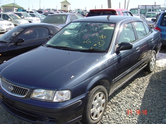 1999 Nissan Sunny