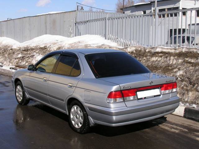 1999 Nissan Sunny