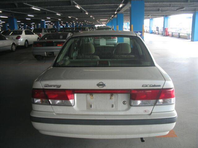 1999 Nissan Sunny