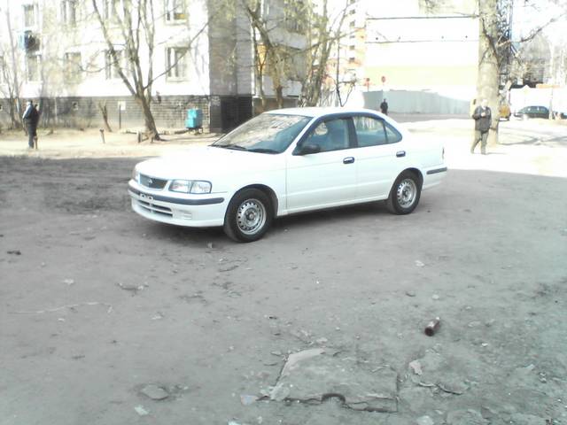 1999 Nissan Sunny