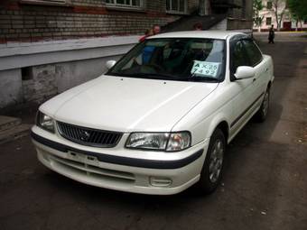 1999 Nissan Sunny