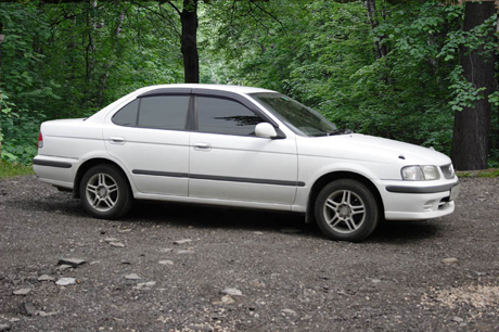 1999 Nissan Sunny