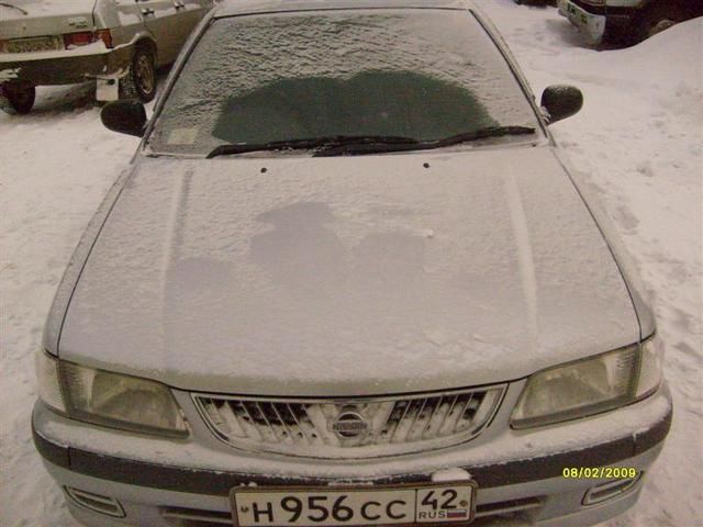 1999 Nissan Sunny