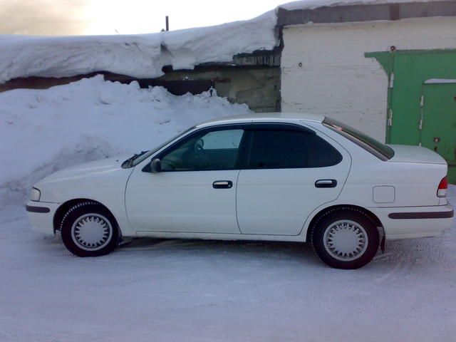 1999 Nissan Sunny