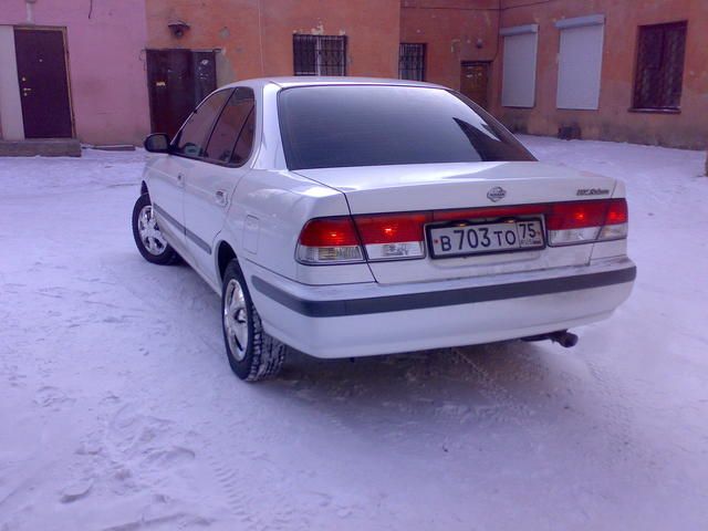 1999 Nissan Sunny