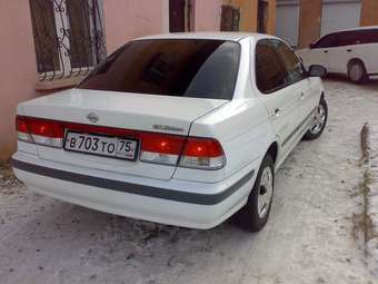 Nissan Sunny