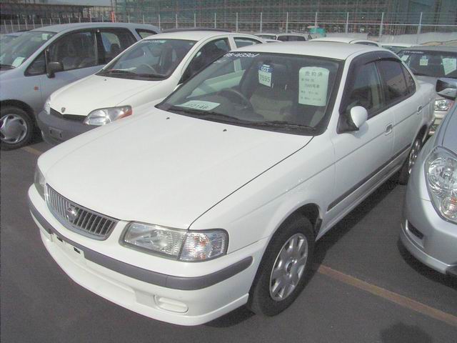 1999 Nissan Sunny Images