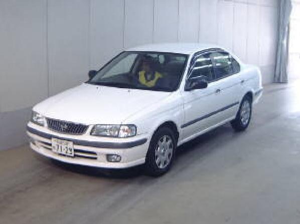 1999 Nissan Sunny Pictures