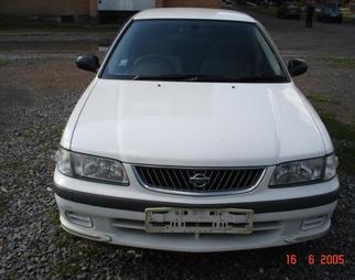 1999 Nissan Sunny Photos