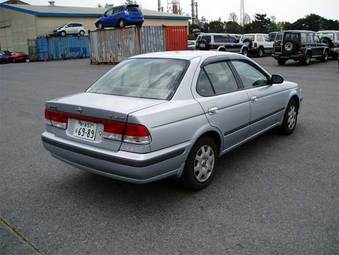 1999 Nissan Sunny Images