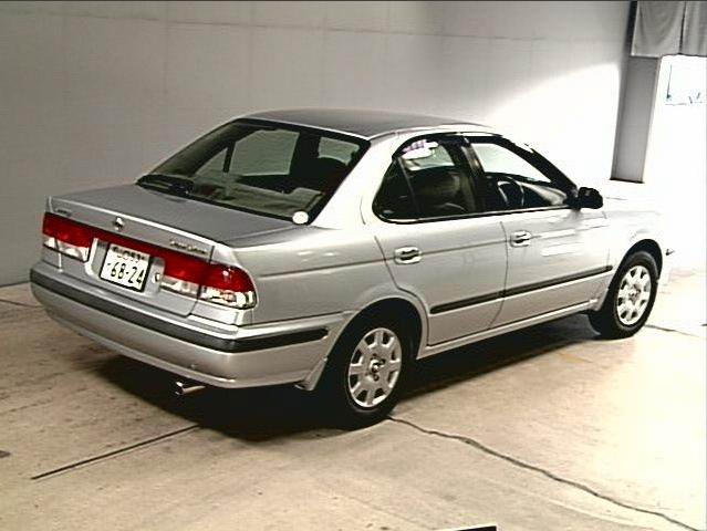 1999 Nissan Sunny Wallpapers