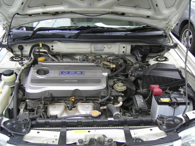 1999 Nissan Sunny Photos