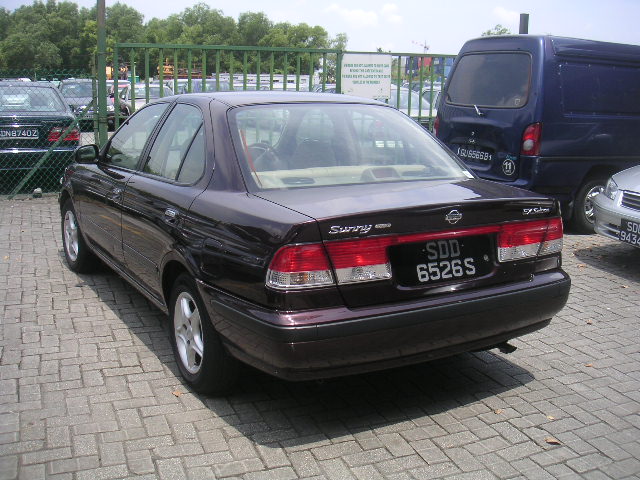 1999 Nissan Sunny Wallpapers