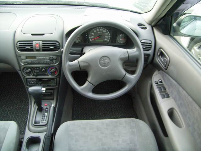 1999 Nissan Sunny Images