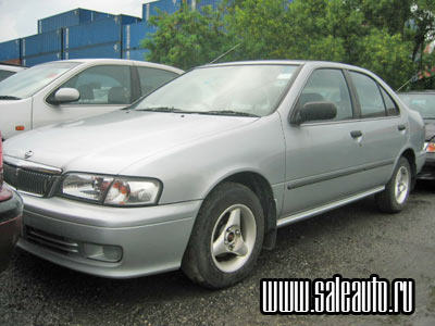 1999 Nissan Sunny Pictures