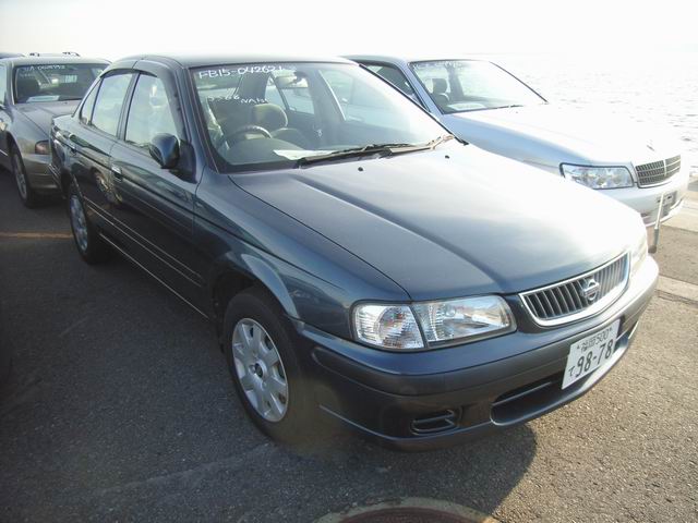 1999 Nissan Sunny Pics