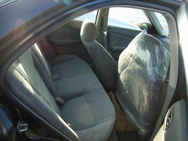 1999 Nissan Sunny Pictures